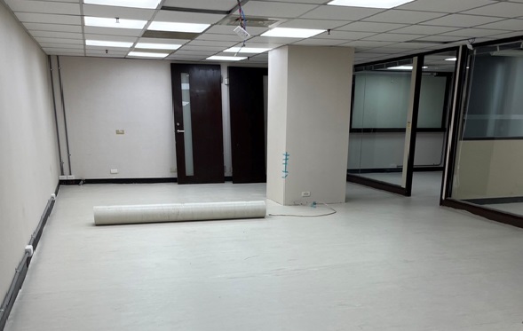 新捷能資訊辦公室地板工程
